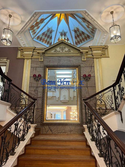 Аренда дома  с выходом на реку в Конча -Заспе. село Козин .Дамба.