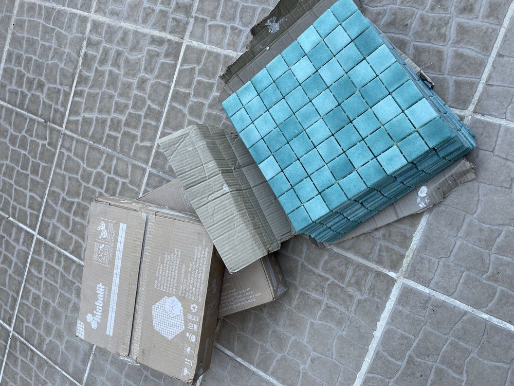 Mosaicos, pastilha de vidro, azulejos
