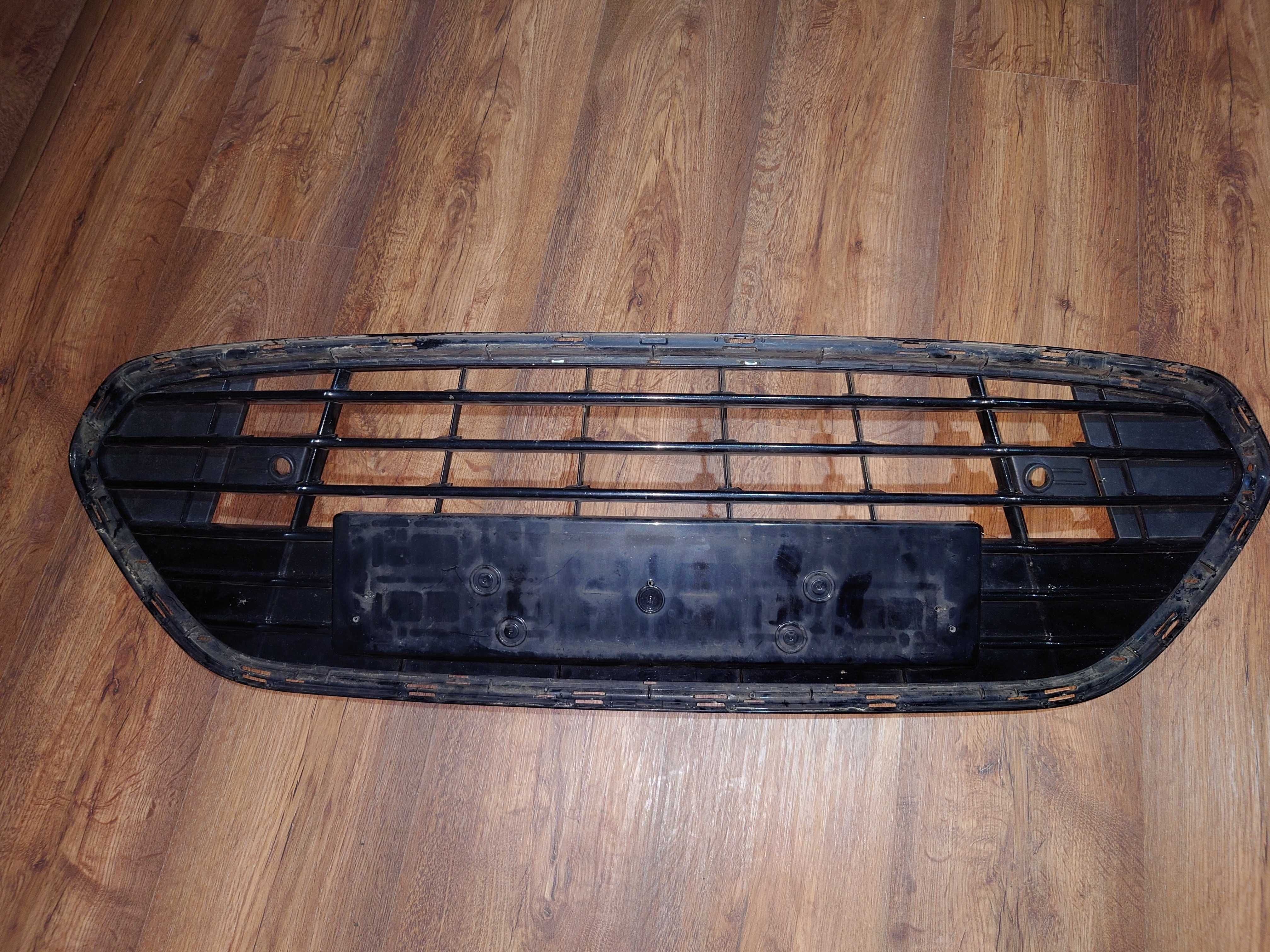 Grill dolny atrapa zderzaka MONDEO MK4 POLIFT