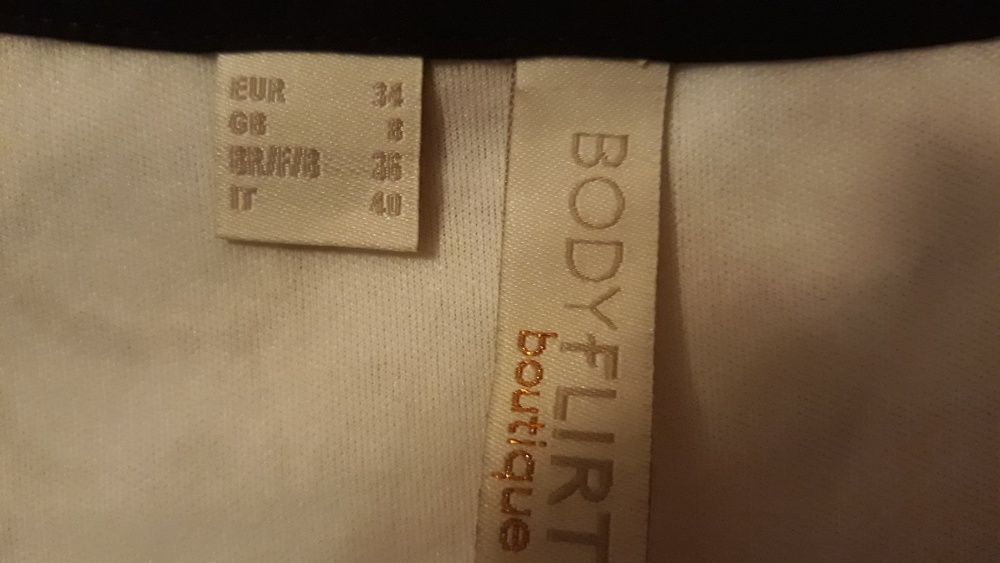 Sukienka koronkowa, biała, nowa Bon prix, rozm 34