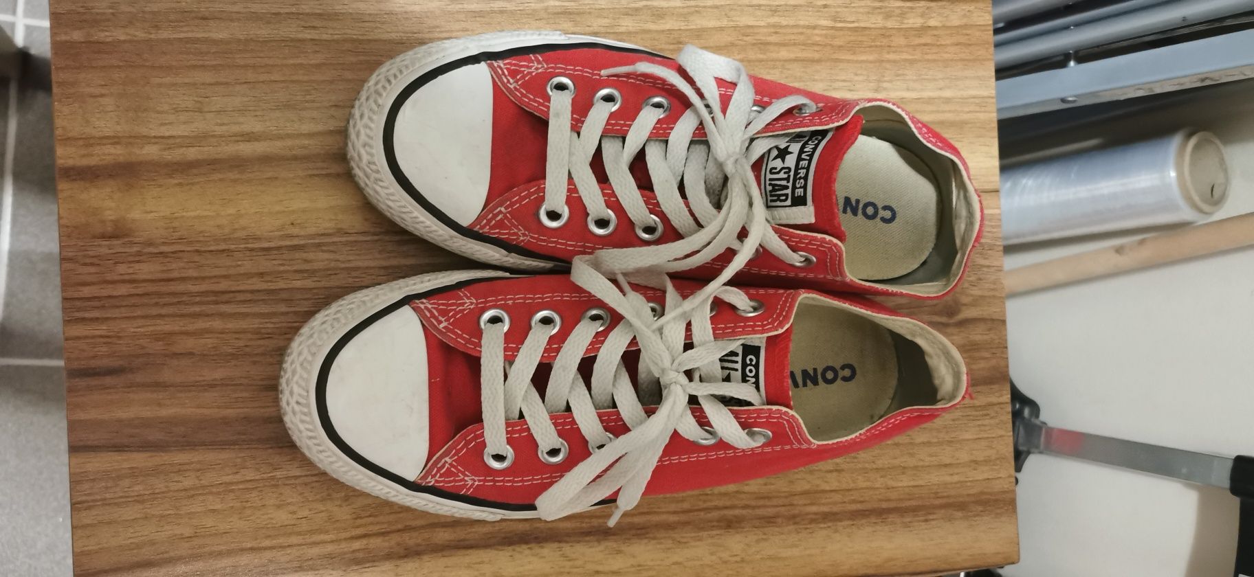 Czerwone Converse