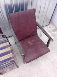 Fotele PRL + stolik. Fotel