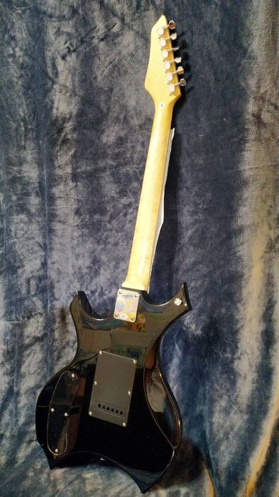 Електрогітара Vision by MSA (Warlock Style)