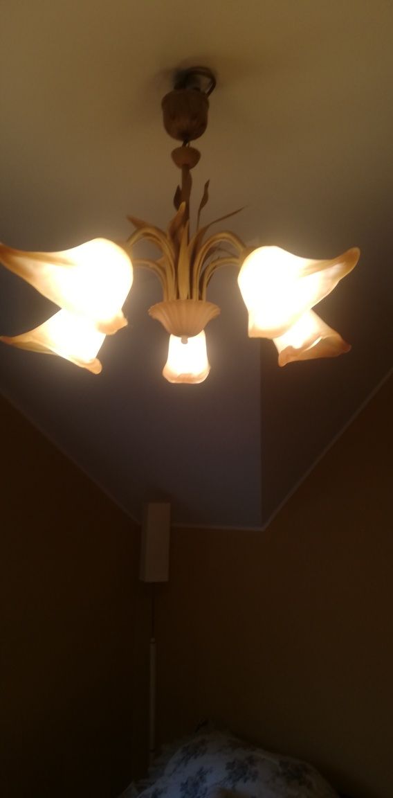 Żyrandol, lampa sufitowa