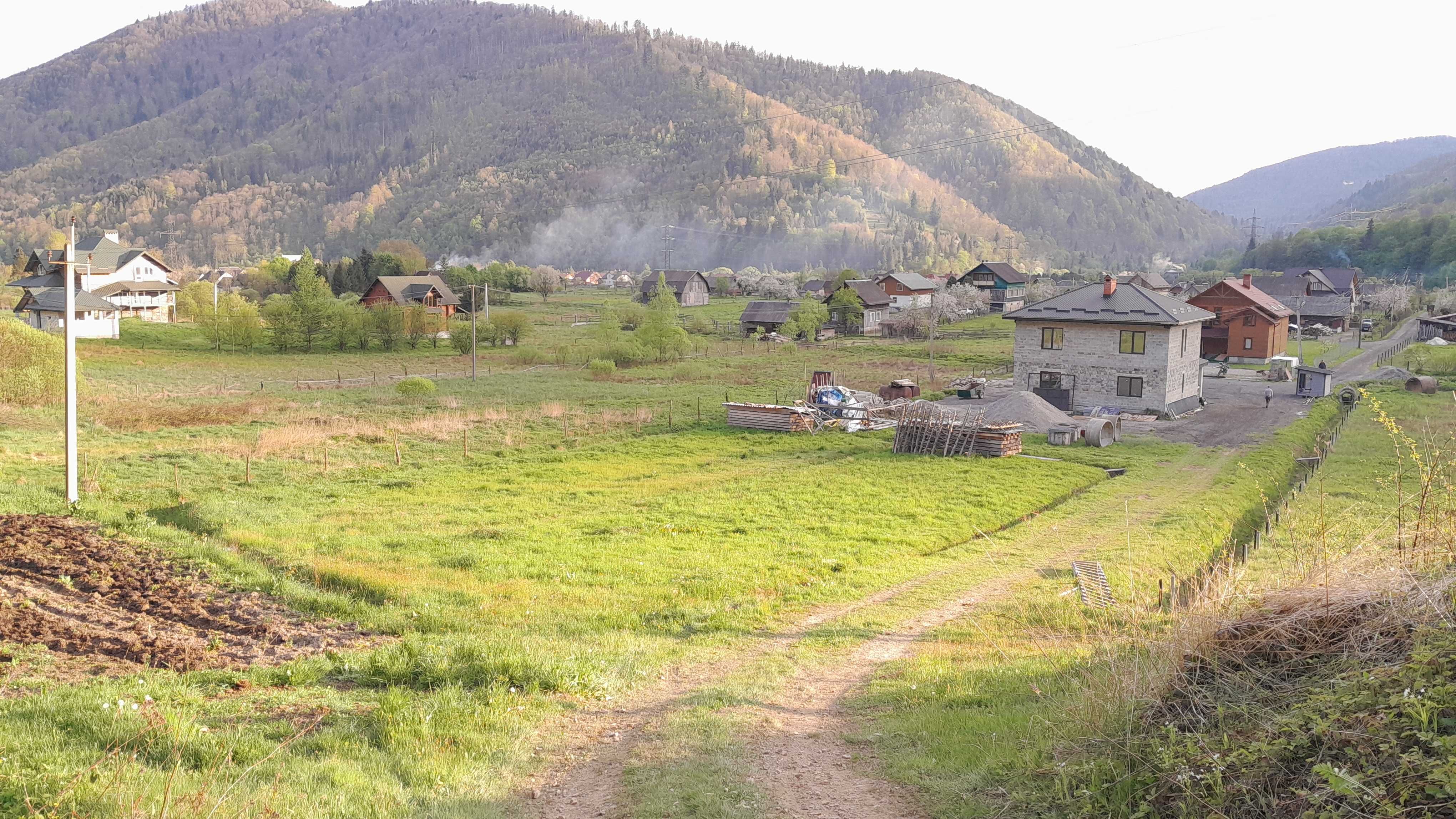 Продається земельна ділянка с Коростів ,Сколівський р-н.