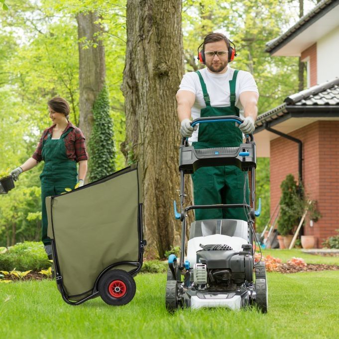 Wózek na liście ogrodowy