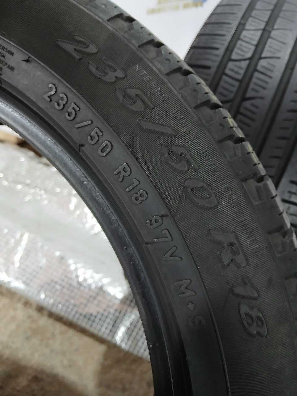 Шини Pirelli 235/50R18. 2шт. Літо (0539).