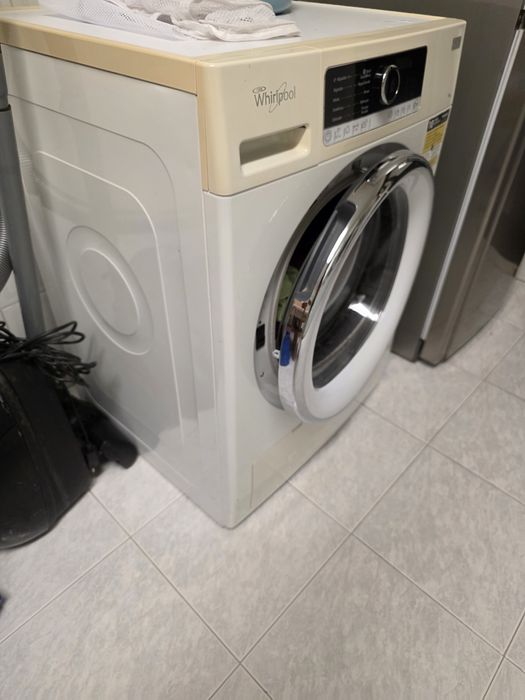 Máquina de secar roupa