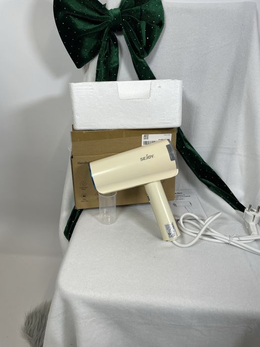 Nowa parownica do ubran Sejoy