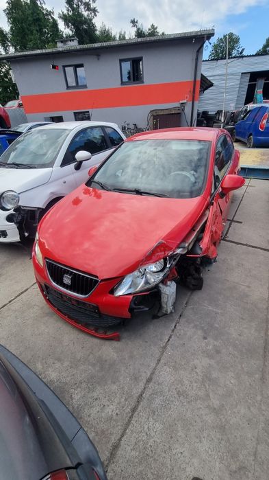 Seat ibiza IV 1.4 16v na czesci