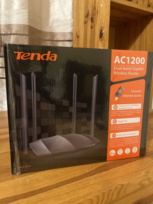Router Tenda AC1200 AC8