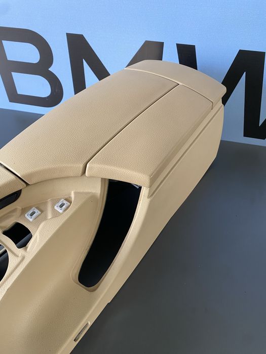 Підлокотник BMW E60 E61 Подлокотник Консоль БМВ Підлокітник Е60 Е61