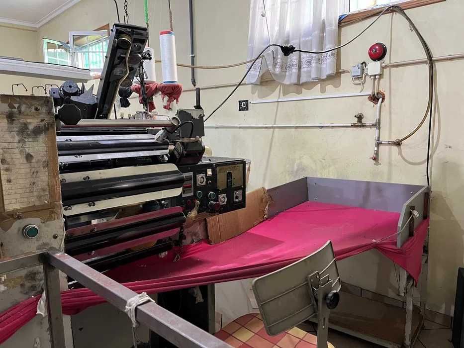 Máquina de Fechar Biqueiras Meia de Senhora