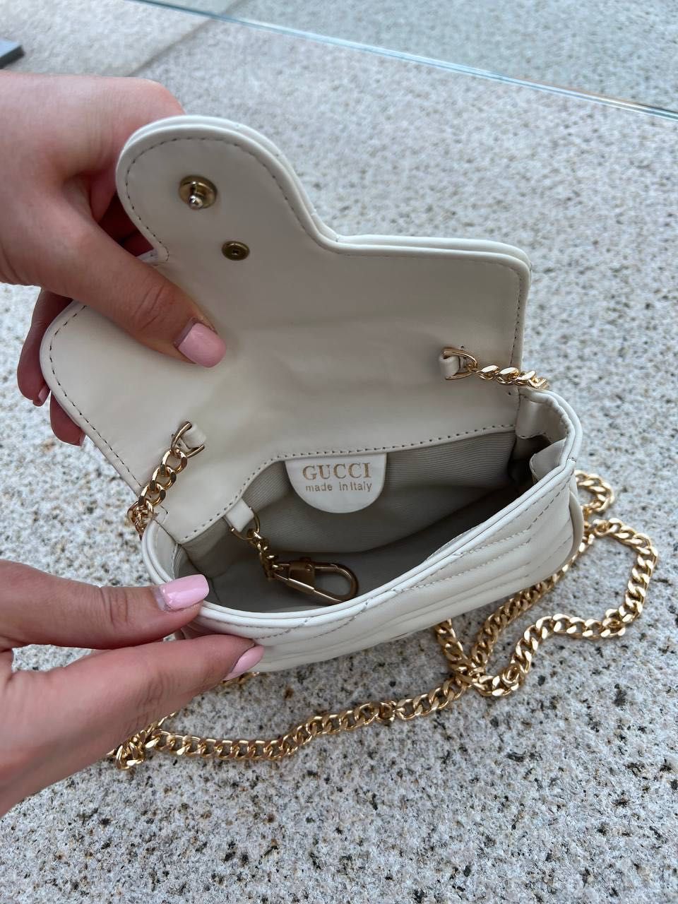 В продажі нова Gucci marmont mini milk сумочка з документами