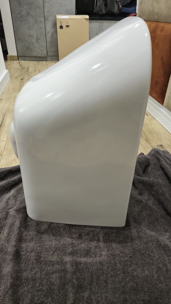 Roca Gap Square miska WC z deską wolnoopadającą A34H472000