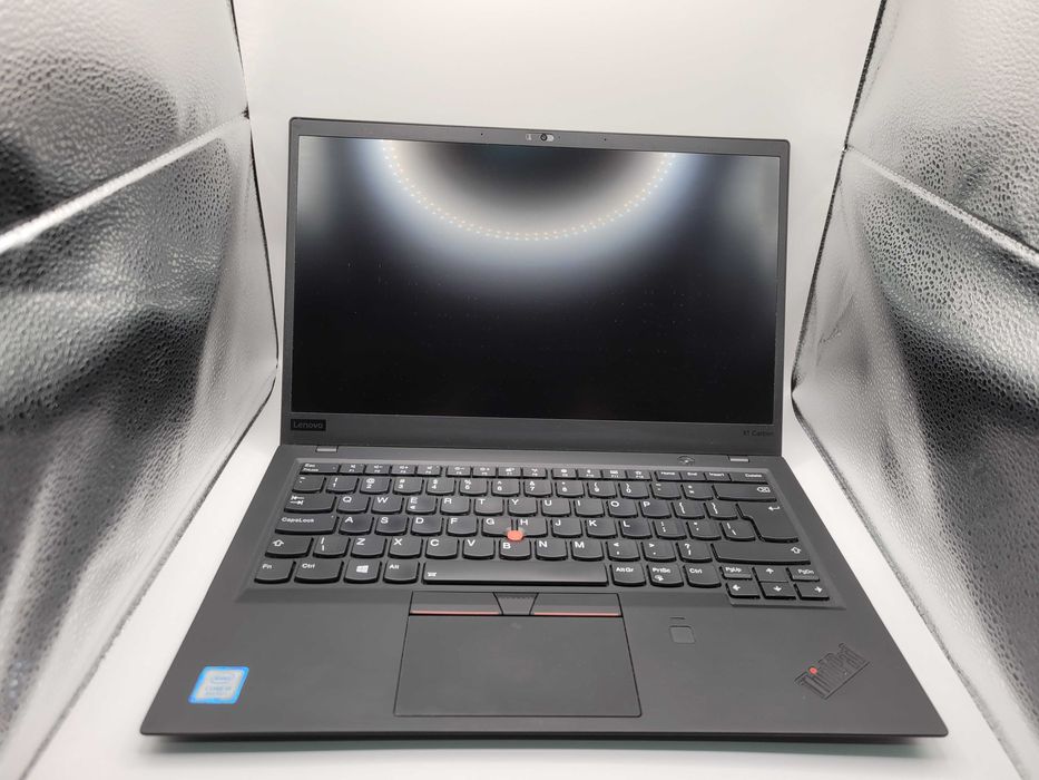 Lenovo x1 Carbon 6th i5-8250U 8GB Ram 256GB SSD Win 11 Pro GW-12mc.