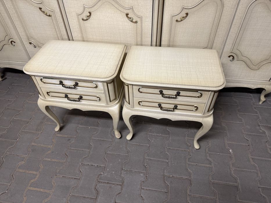 Sypialnia ludwikowska szafa łóżko toaletka meble do sypialni ecru