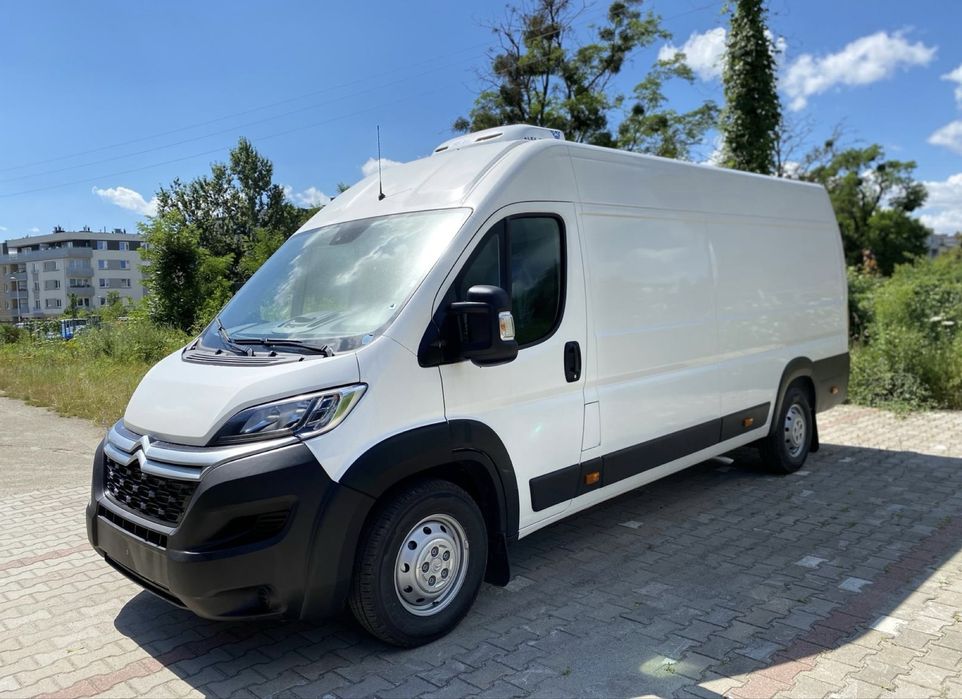Usługi transportowe busem – meble, sprzęt, maszyny, odpady!
