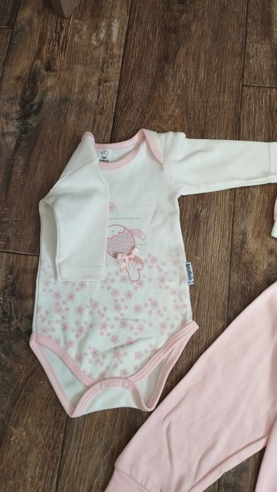 Дитячий комплект на 68 см (дівчинка) виробництво Турція