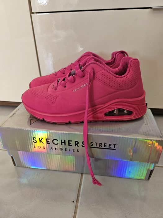 Tenis Skechers para menina