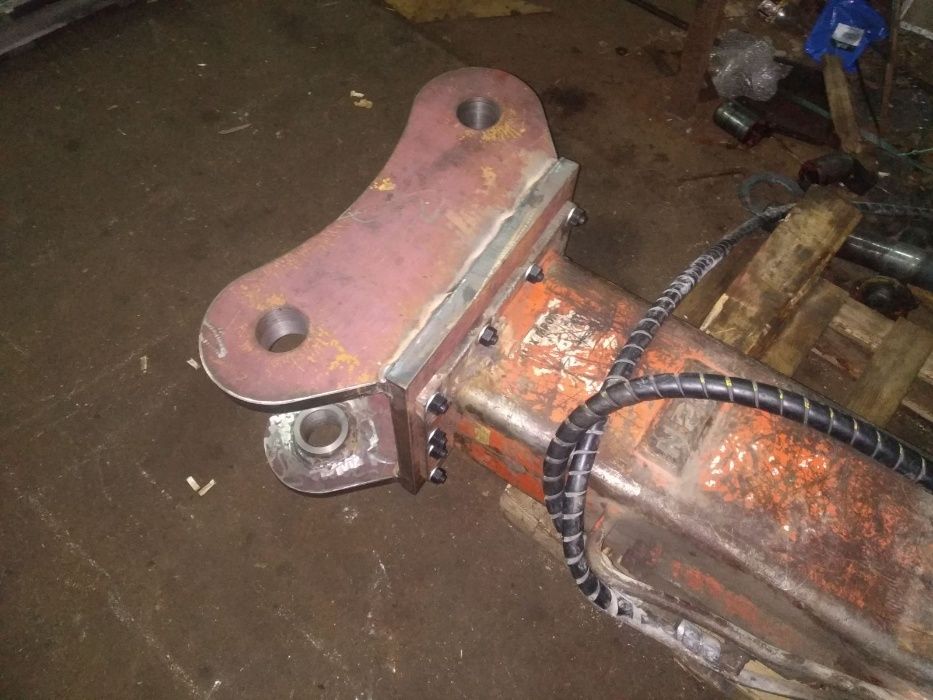 Виготовлення та ремонт  ковшів й відвалу