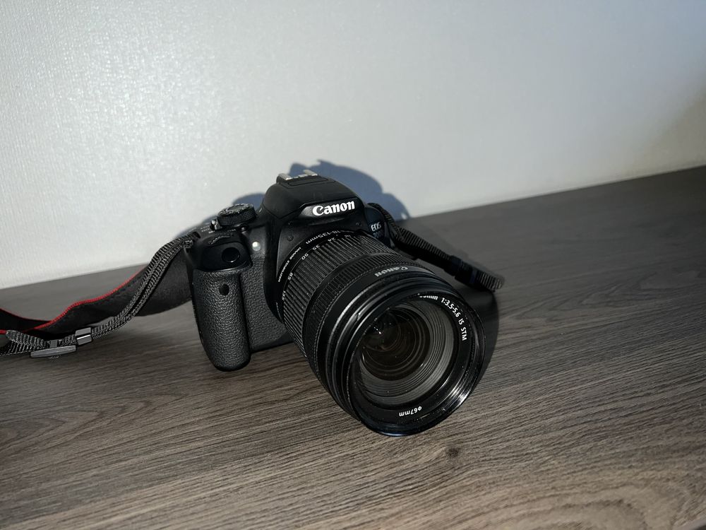 Фотоаппарат Canon 700d( 55-135)