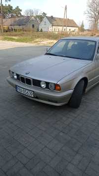 BMW 525i bardzo dobry stan blacharski