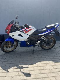 Motocykl Honda cbr 125