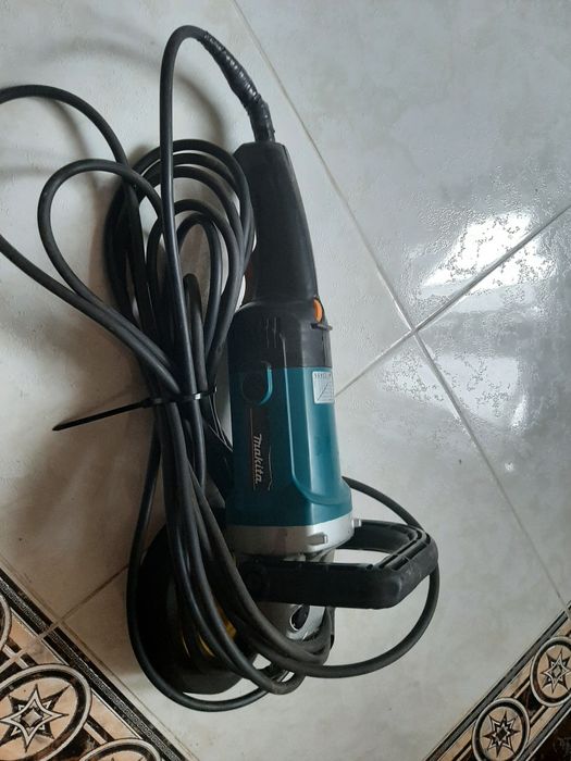 Makita 9227 CB Шлифмашина полировальная ОРИГІНАЛ