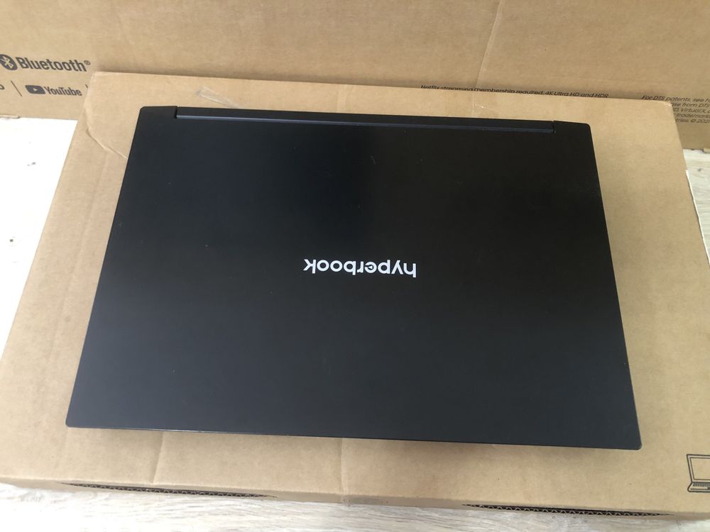 Hyperbook NH15 144Hz/i7/NVIDIA GTX 2060 6GB/Ram 16