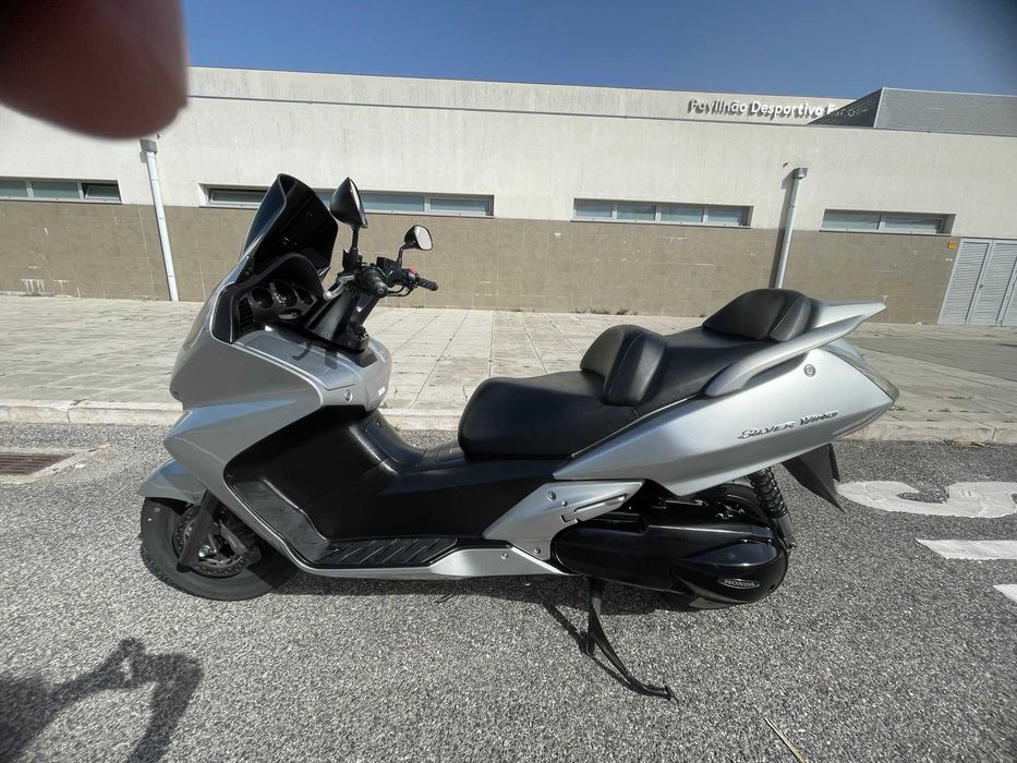 Honda Silver Wing 600