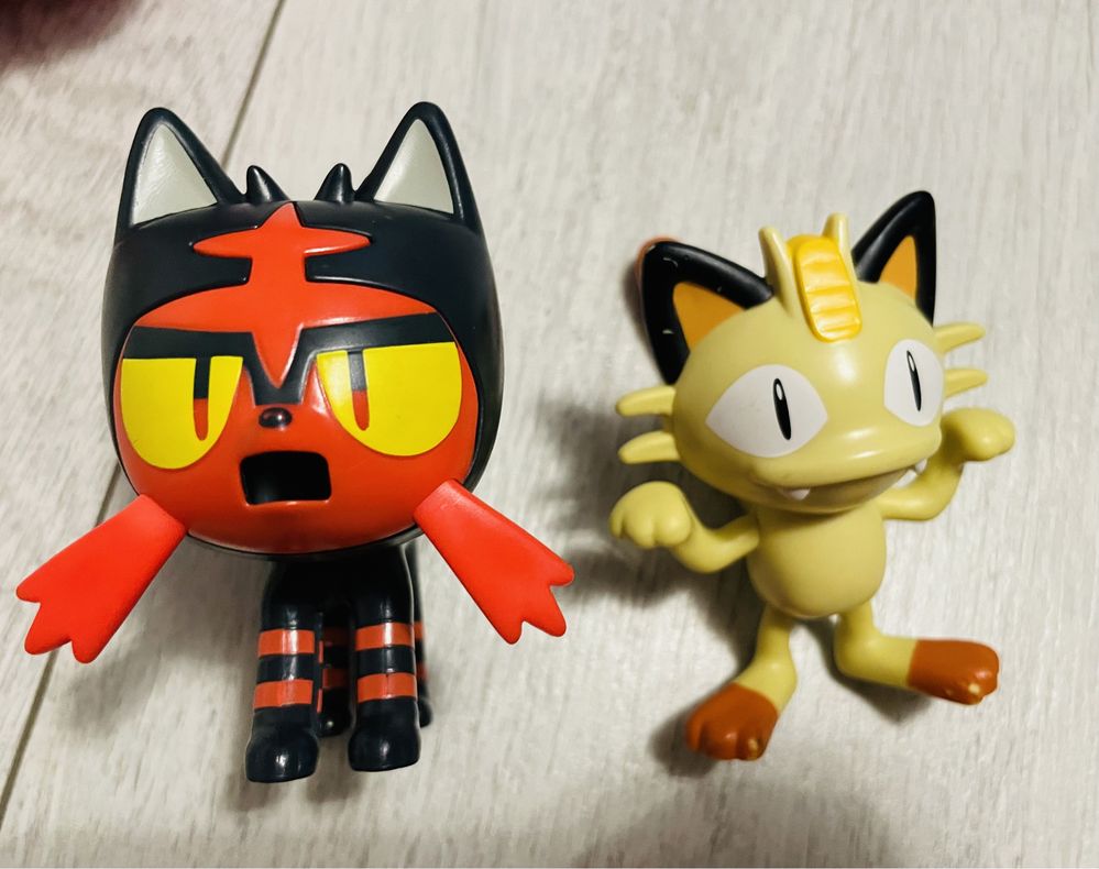 Figurki pokemon koty