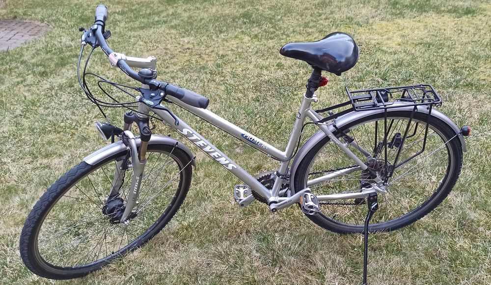 Rower trekkingowy Stevens Primera  rama 54cm  koła 28 cali