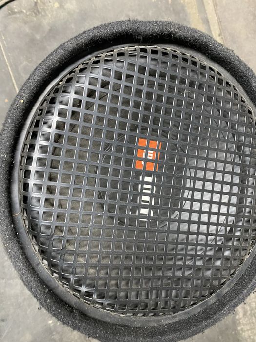Продам сабвуфер JBL CS1214T