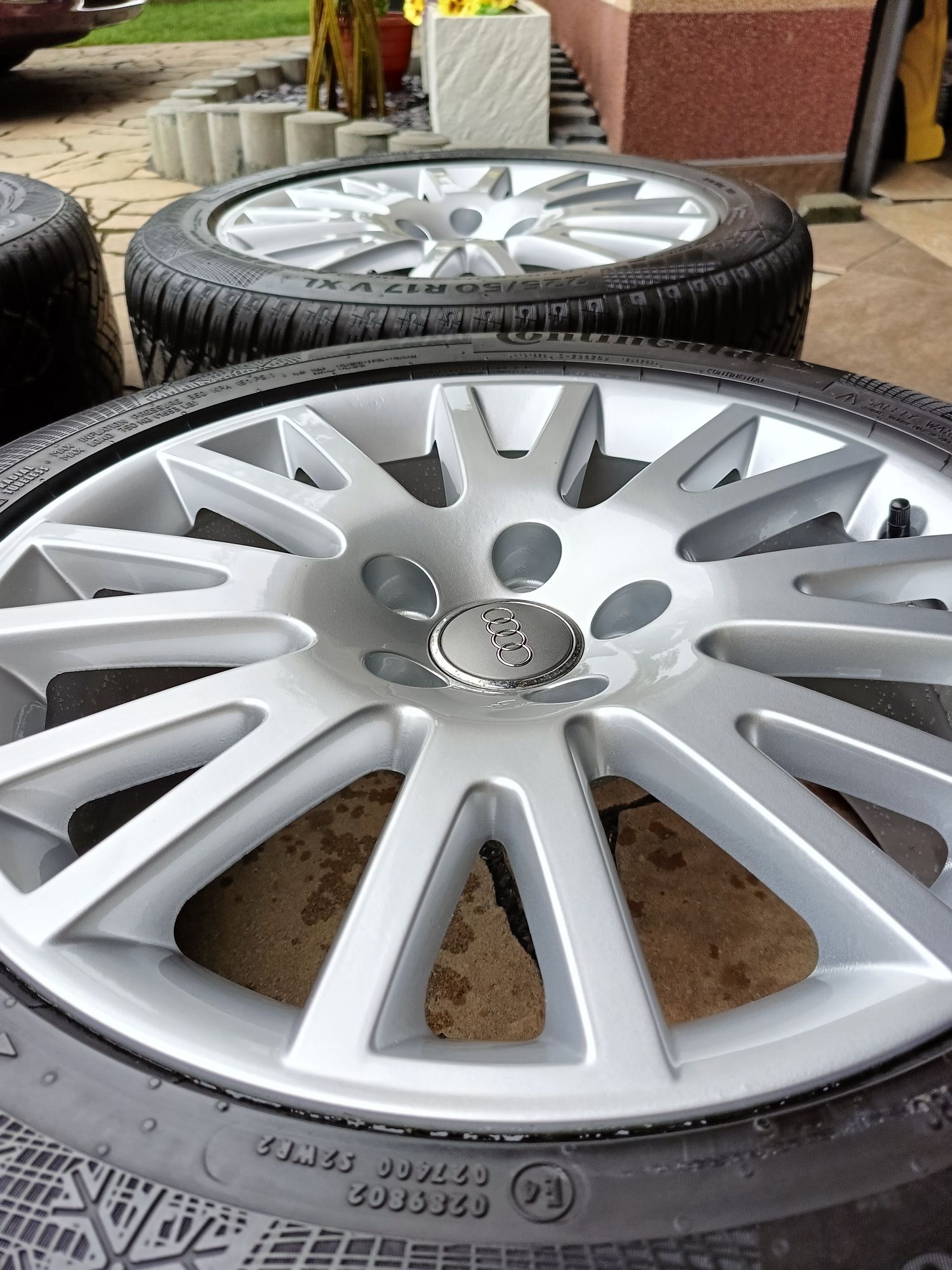 KOŁA AUDI A4 B5 B6 B7 A3 A6 C6 7Jx17" ET42