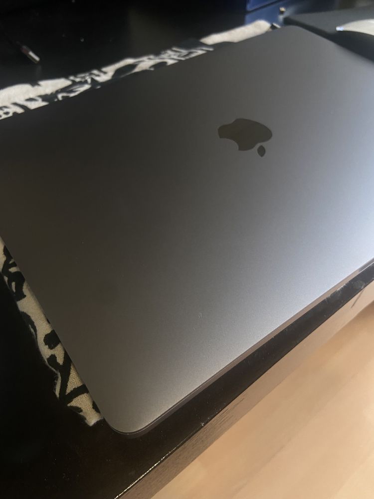 MacBook Pro 13” versão macOS 12.2