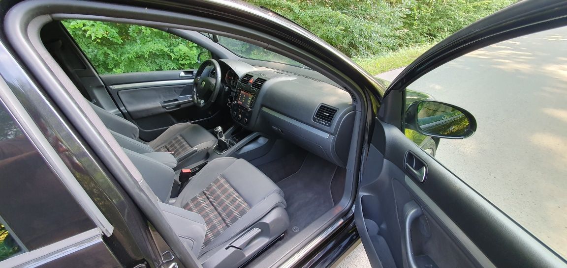Golf V GTI*Benzyna*2.0*200km*2005r*Manual*Doinwestowany*2xKoła*Zamiana
