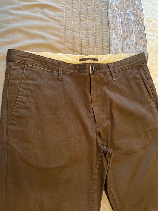 Calça em sarja de homem, castanhas, tamanho 42 da Zara