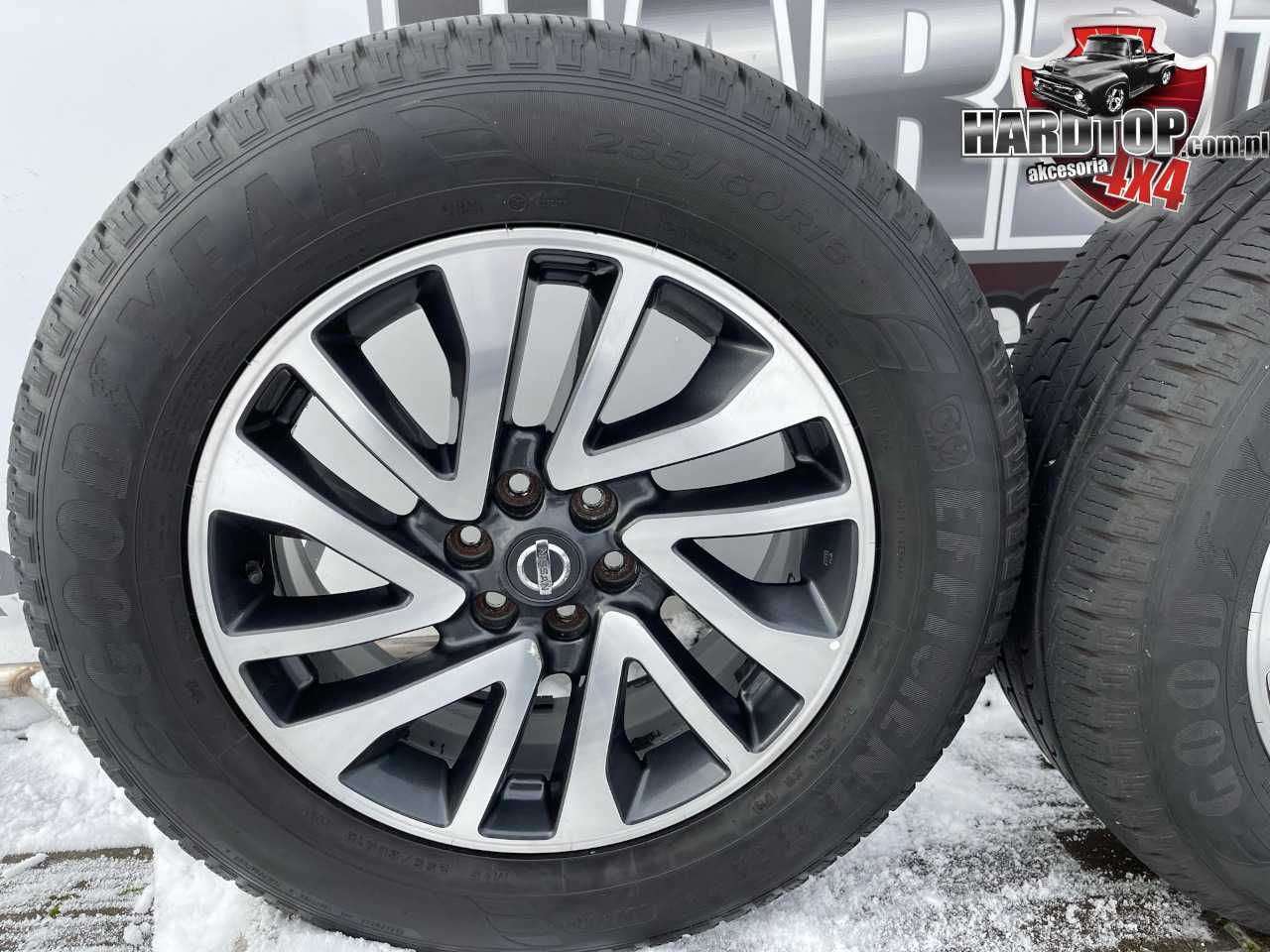 Nissan Navara NP300 Opony Felgi Komplet 18' 6x114,3