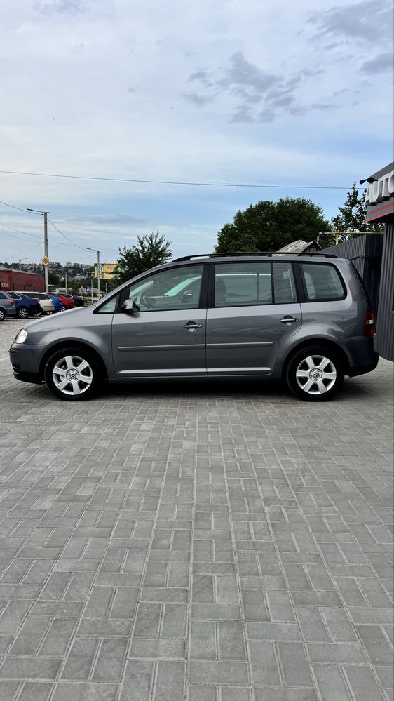 Volkswagen Touran Фольксваген Тоуран 2006 р 1,6 MPI бензин 6МКПП