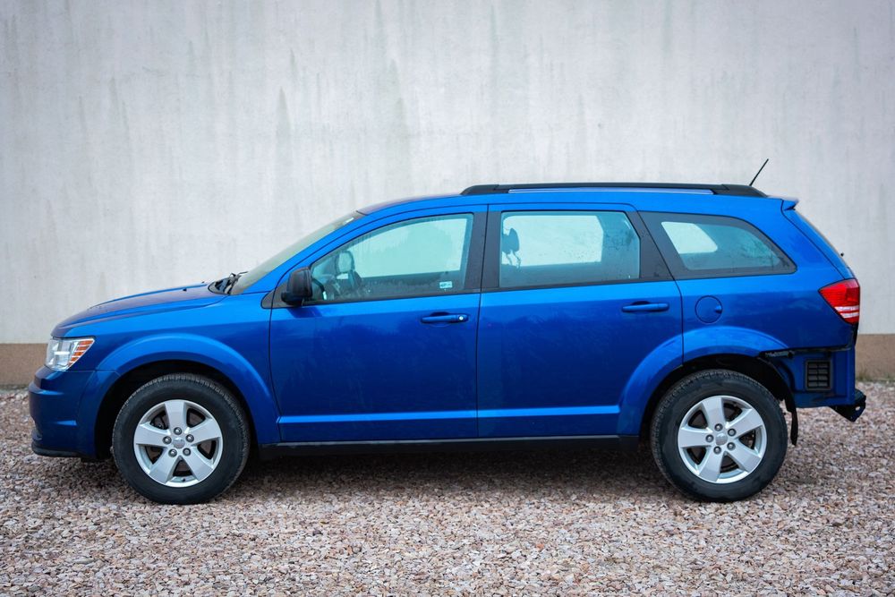 Dodge Journey Dodge Journey 2.4 170KM • 2014 • 5-osobowy • Benzyna