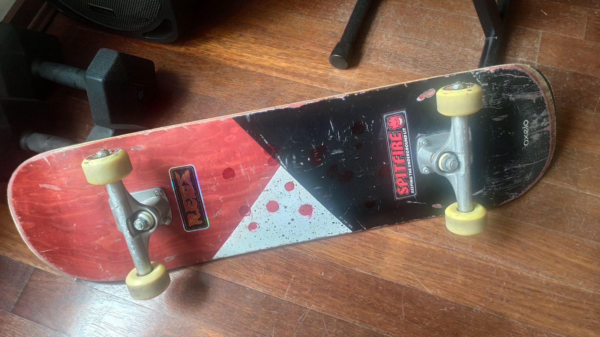 Skateboard (extras Spitfire)