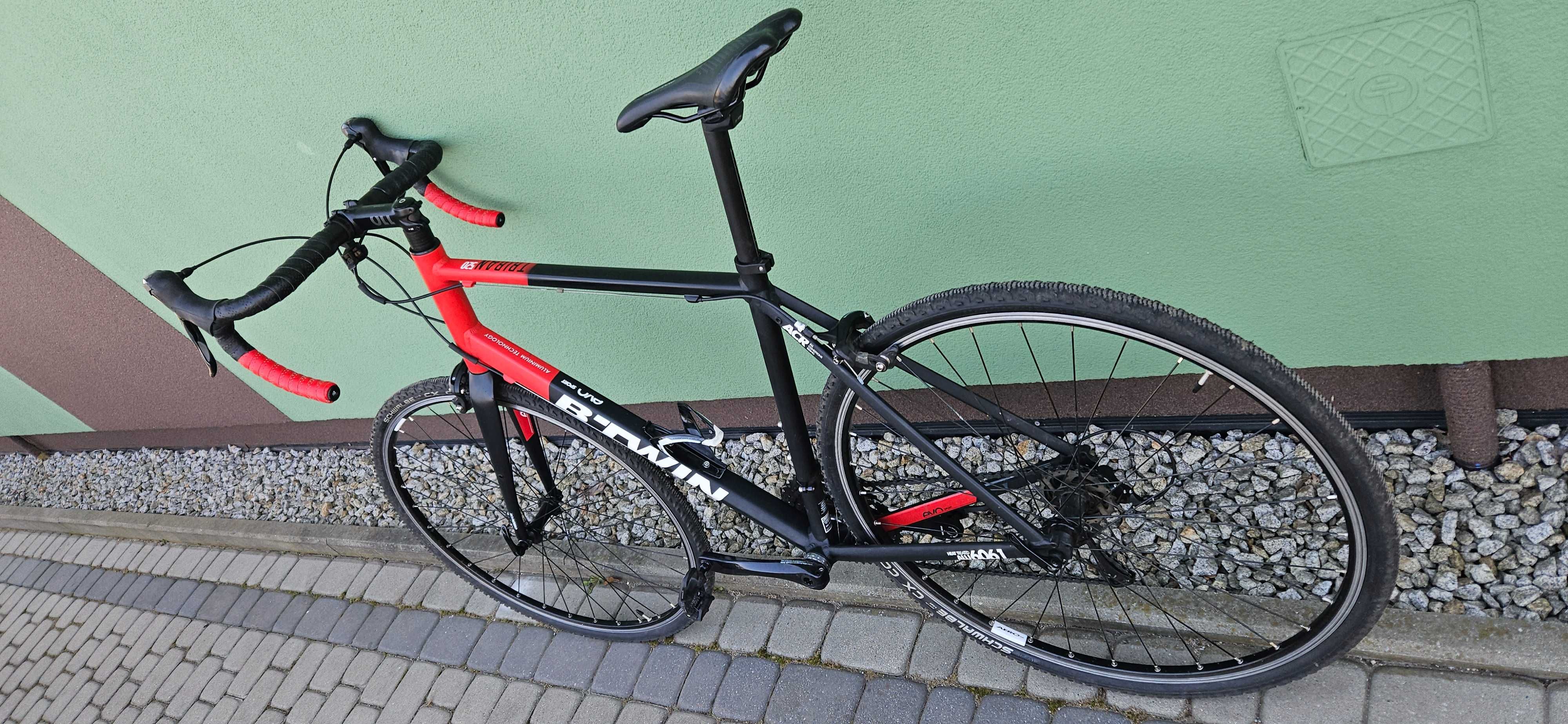 IDEAŁ rower szosowy Triban 520 rama XL schwalbe sora carbon gravel
