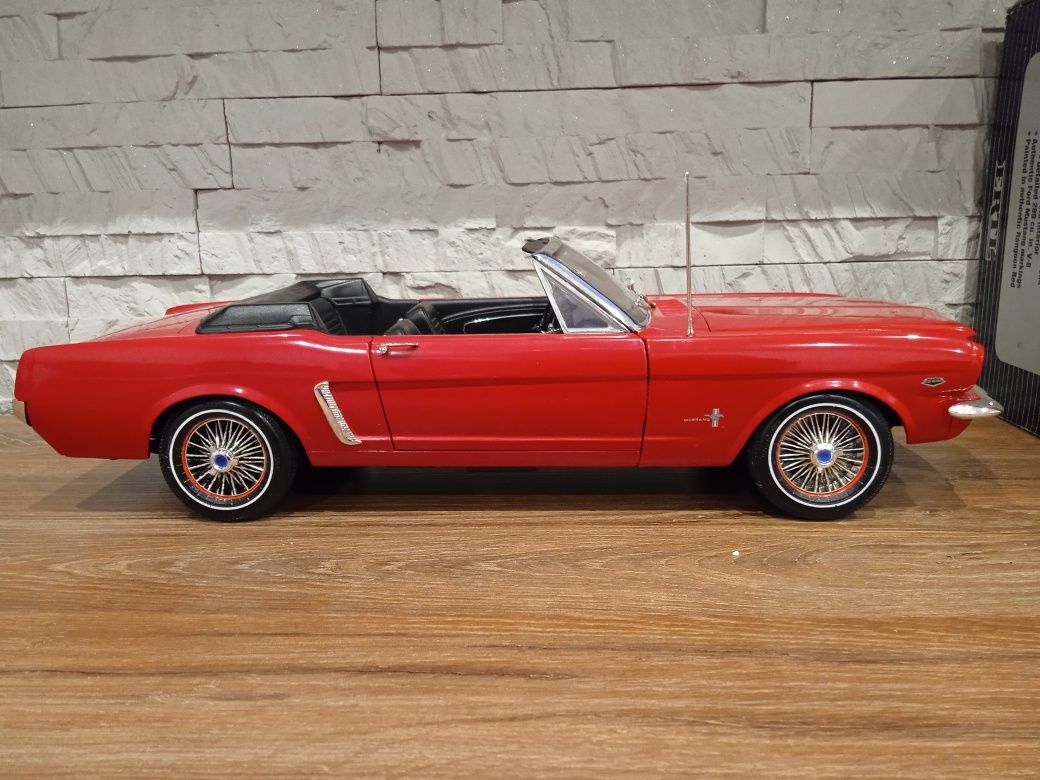 1:12 ERTL 1964 Ford Mustang 1/2 model 1:12 nie 1:18