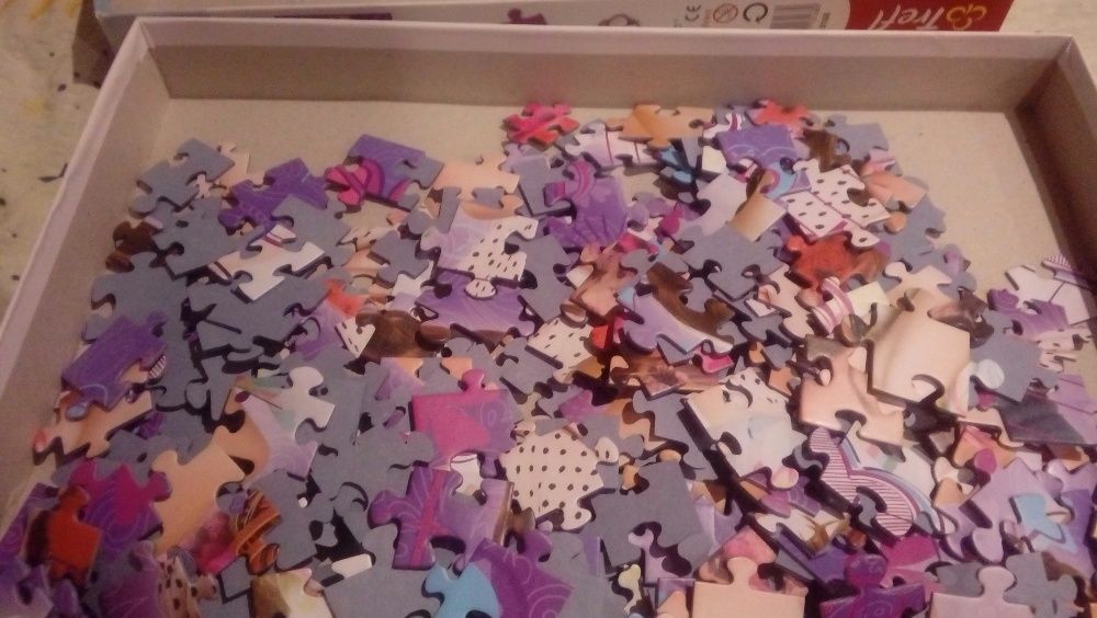 Puzzle z Violettą 260 sztuk