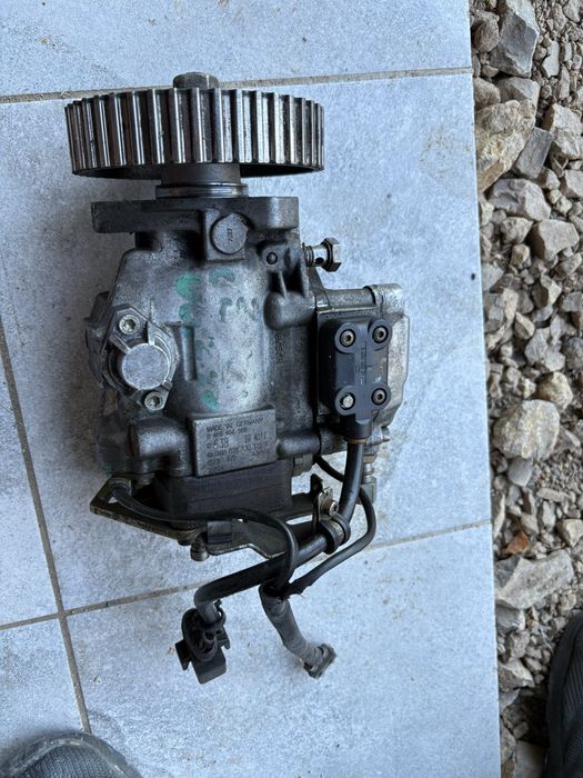 pompa wyryskowa PASSAT B5 1,9TDI