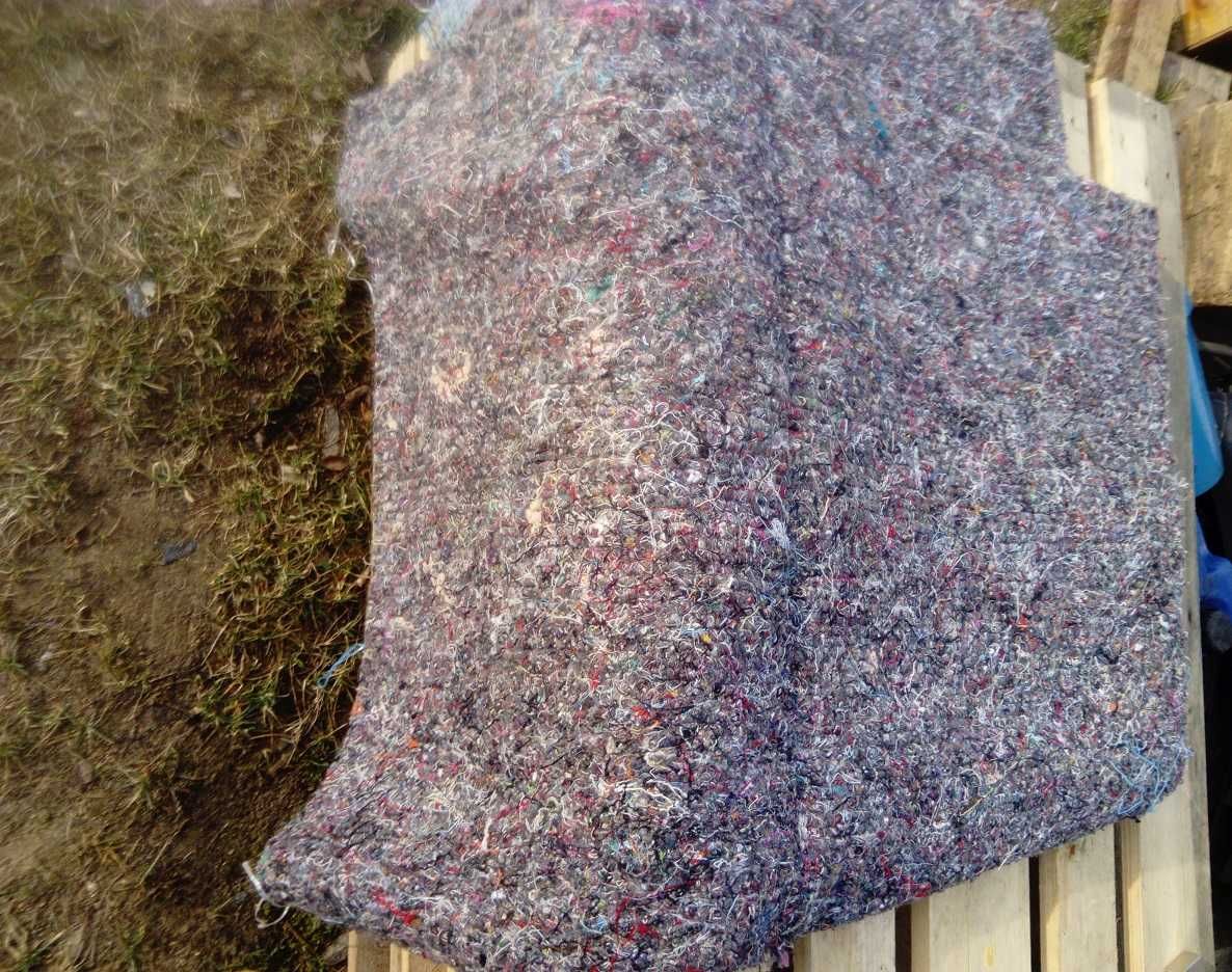 Mata Podsiąkowa Filc Meblarski Tapicerski Koc Zabezpieczający 200x300