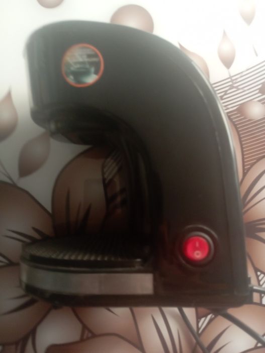 Продам кофеварку