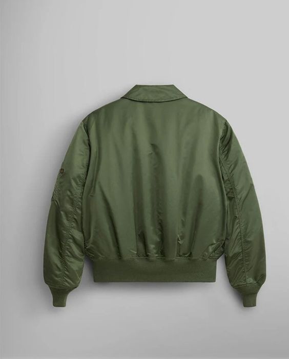 Alpha industries bomber, lonsdale, hardcore, pit bull,thor steinar