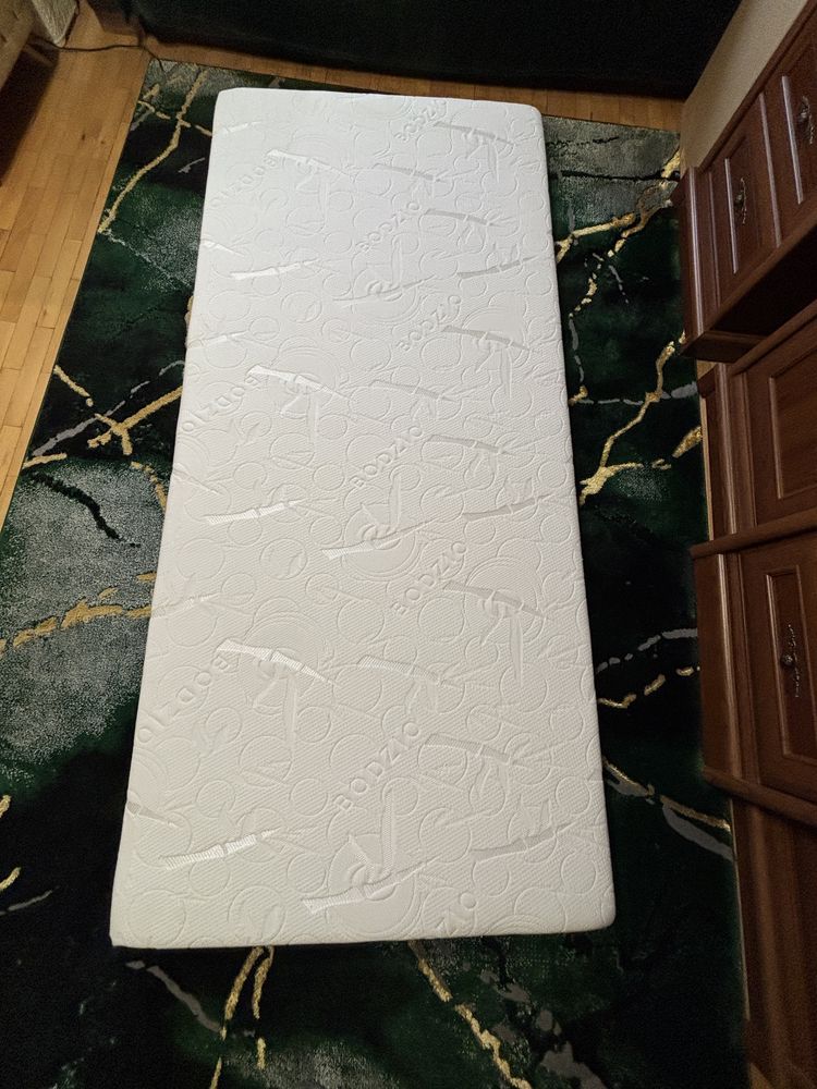 Materac bodzio 90x200